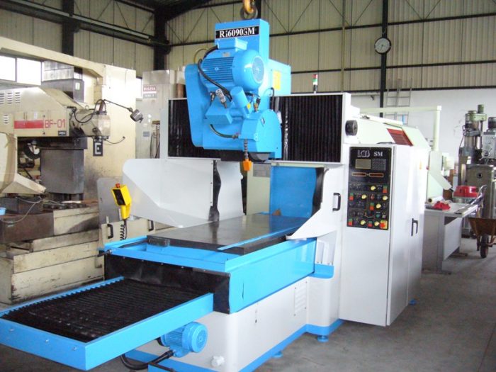 RetificadoraCnc LGB 1690 ; Grinding Machine LGB Cnc 1690