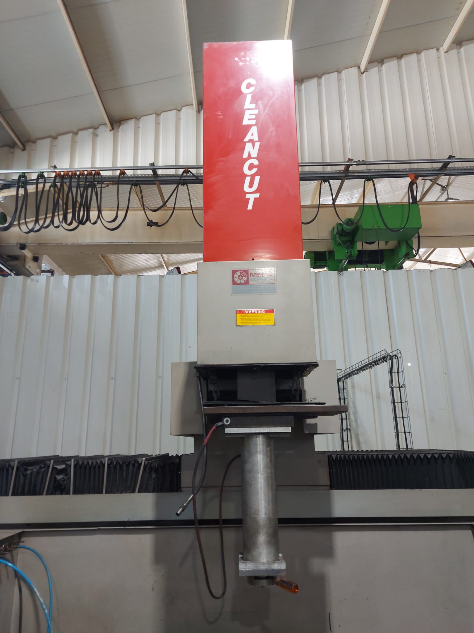 Cleancut EDM 650 CNC Electro Erosão - Image 28