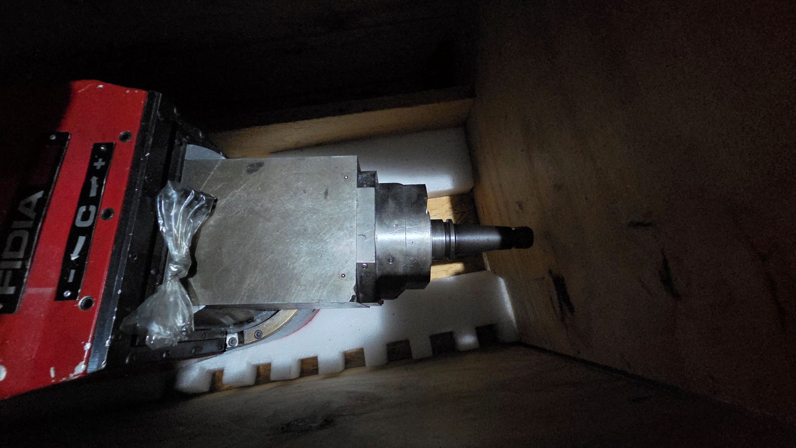 Cabeçote Fidia de alta rotação com eixo C - Image 5