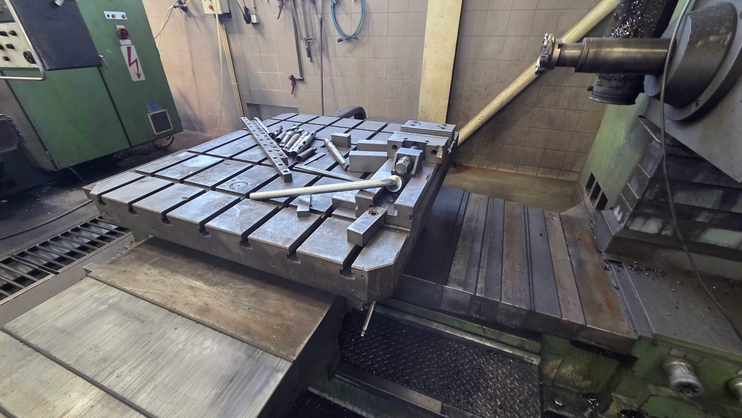 Mandriladora AYCE AC100-K4 CNC horizontal boring mill - Image 8