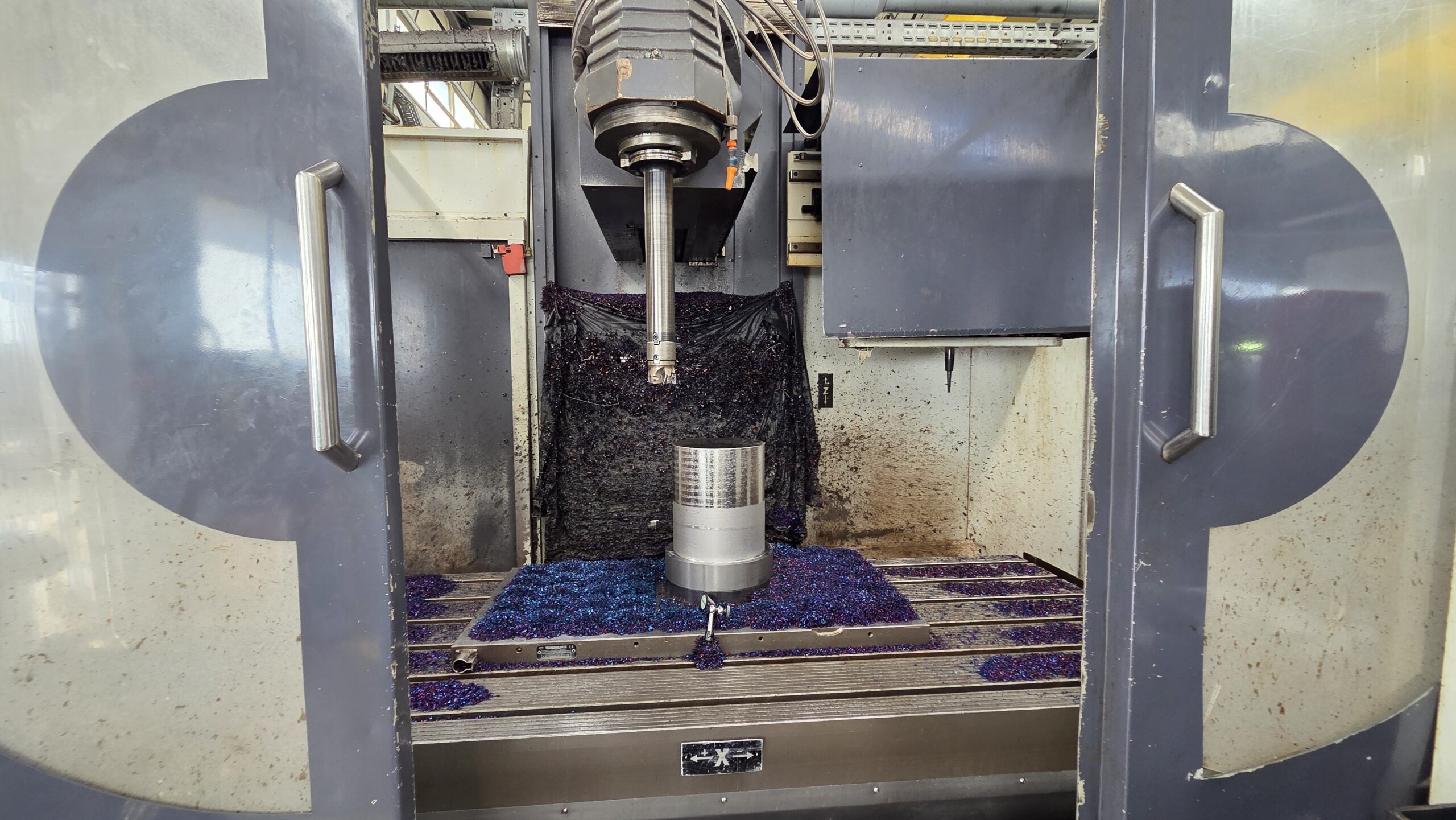 Fresadora CNC CME FS-2 CNC bed milling machine - Image 9